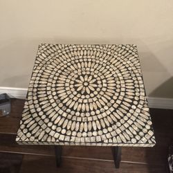 2 End Tables