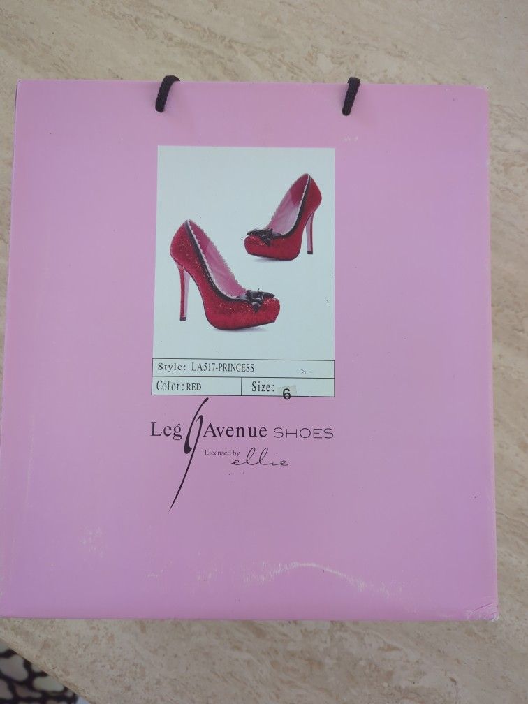 Red 5" Glitter Pump Size 6 Shoes Brand New
