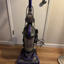 Dirt Devil Pet Pro Vacuum 