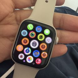 Apple Watch Series 7 41MM Starlight GPS + Cellular 
