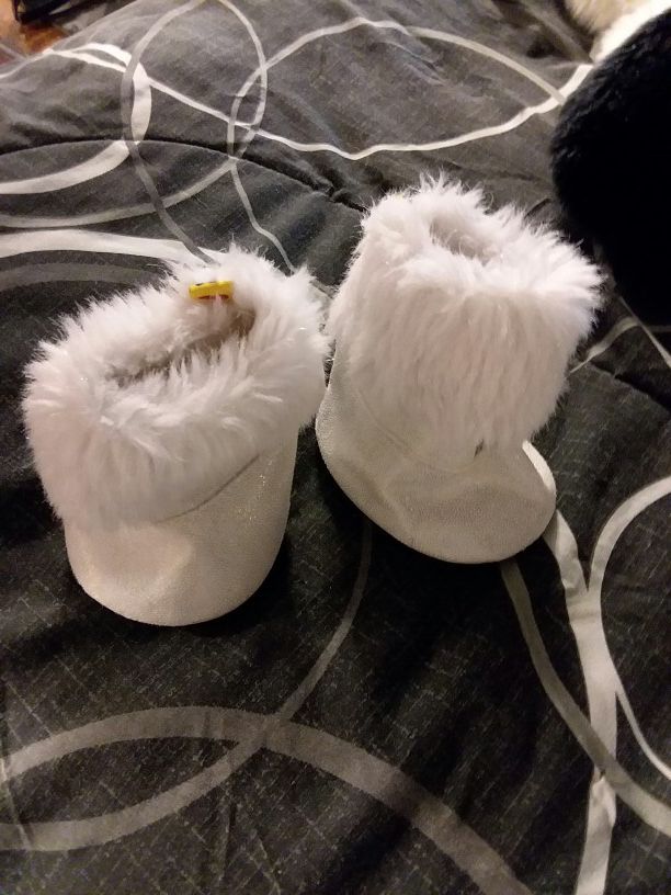 build a bear boots. White