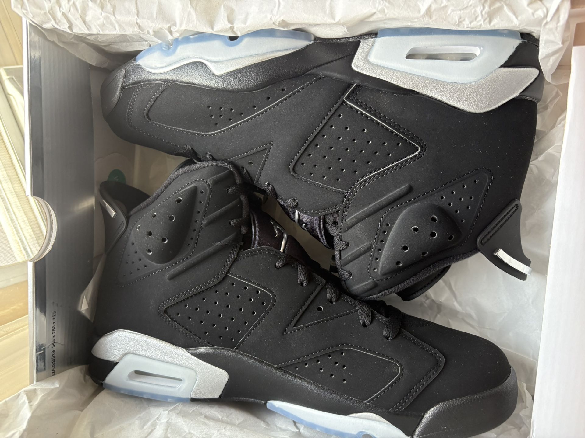 Jordan 6 Chrome