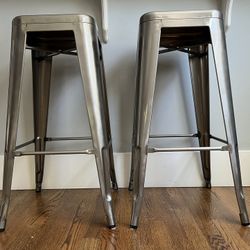 2 Aluminum Stools