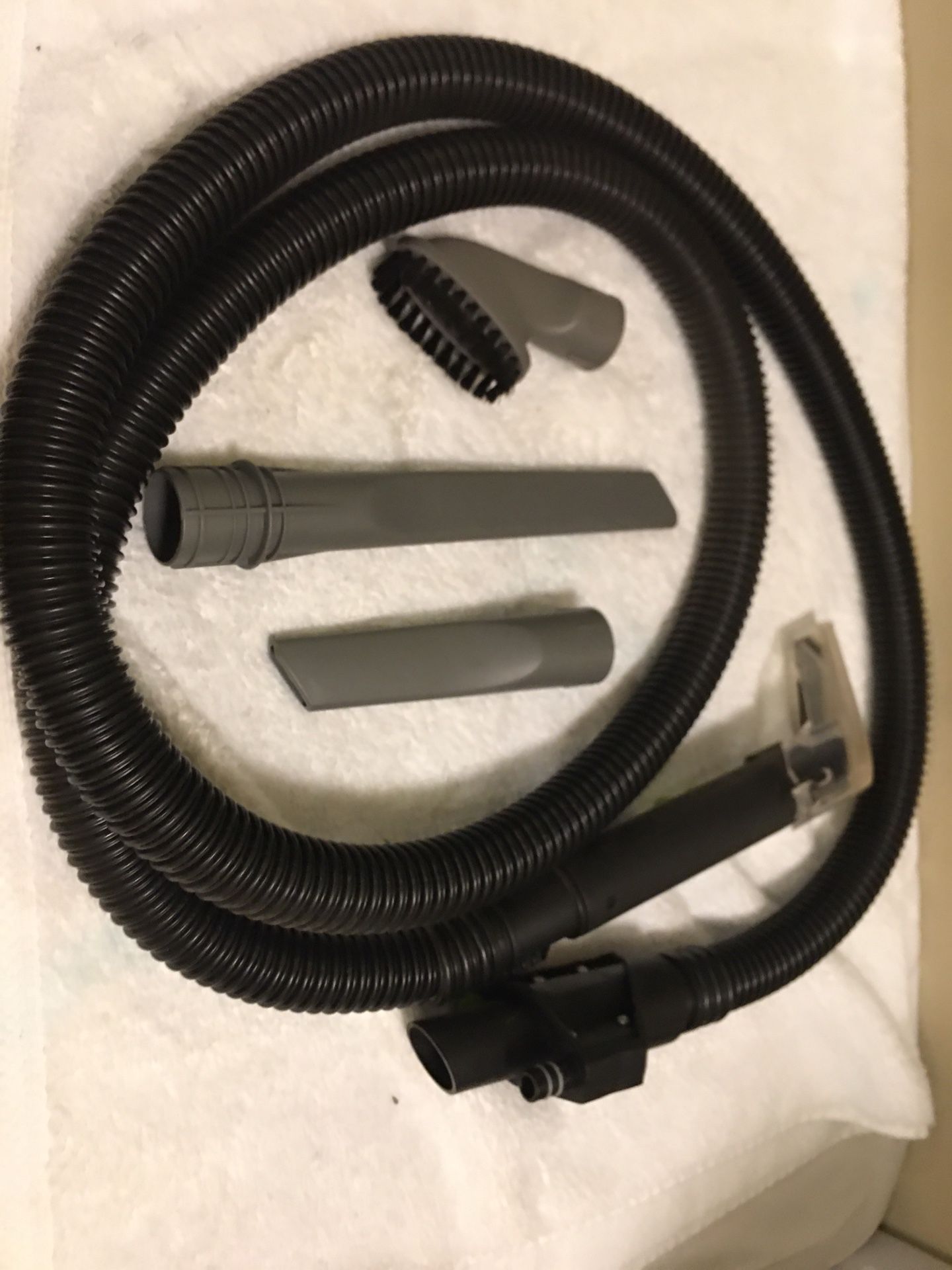 Hoover Power Scrub PET Hose Accessories/Attachments Vacuum Parts with Bag.  5 pieces total