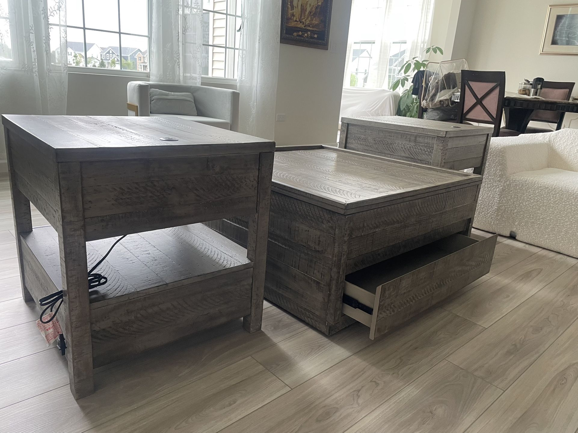 Ashley Furniture Coffee End table Set