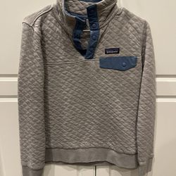 Women’s Patagonia Sweaters And Jackets