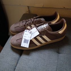 Men Adidas Shoes