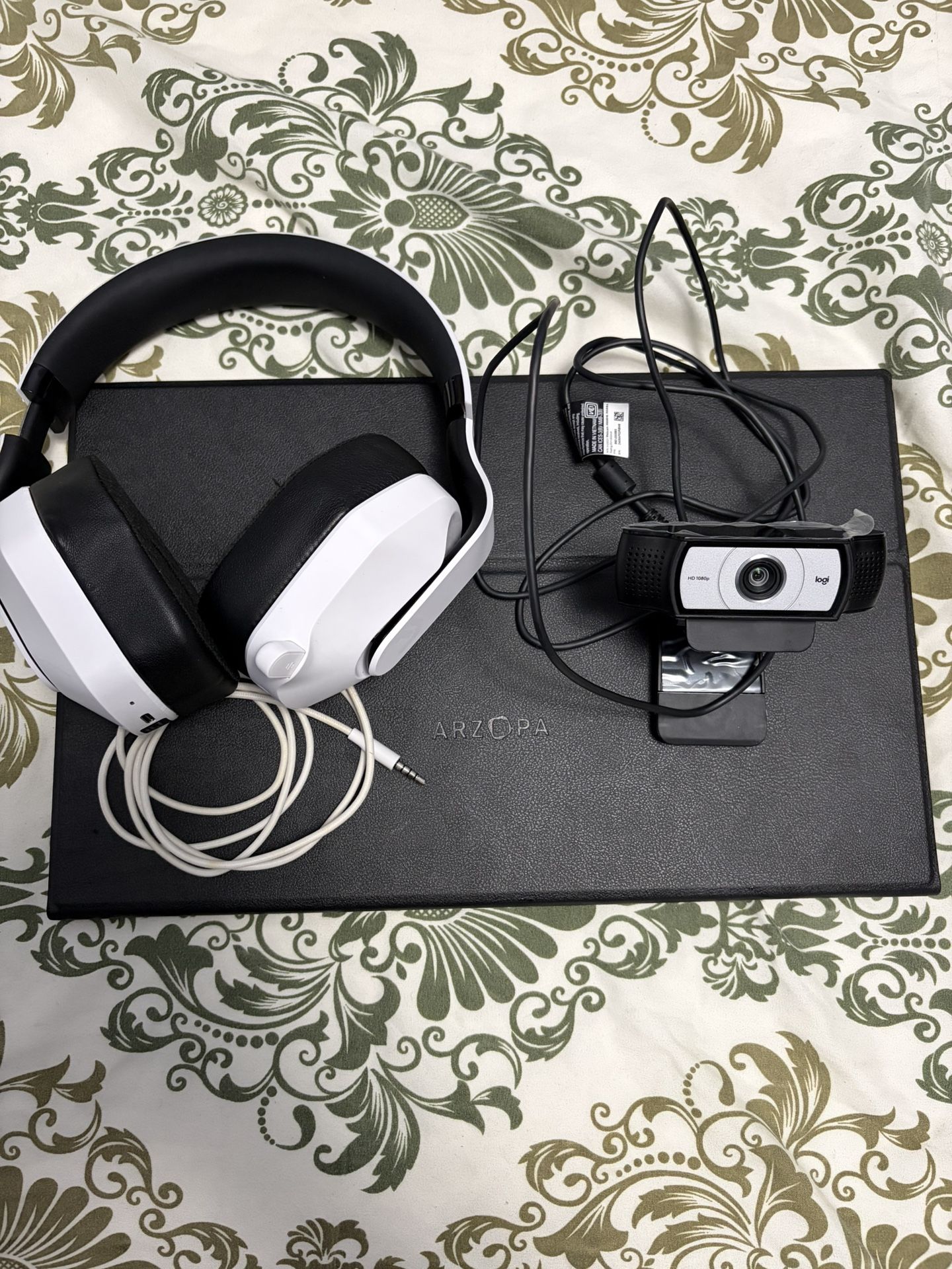Portable Monitor | Webcam| Headset