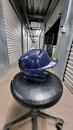 Easton Cyclone T-Ball Batting Helmet in Blue