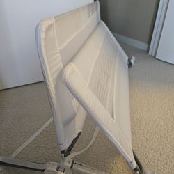 (Like New) Regalo Swing Down Double Sided Bed Rail Guard, with Anchor Safety System (Pack of 2)