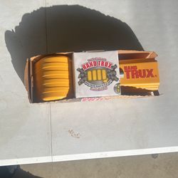 Hand Trux Digging Toy