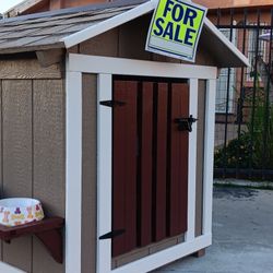 Dog Houses