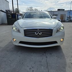 2012 Infiniti M37 