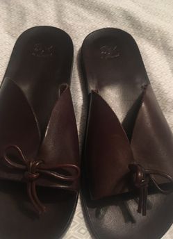 IL BISONTE Sandals