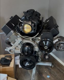 LQ9 6.0 LS Engine