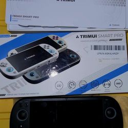 TRIMUI SMART PRO GAMING HANDLED