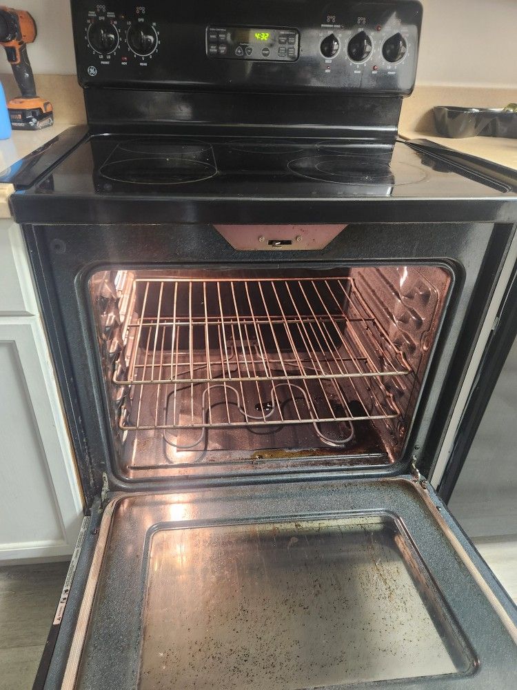 Electric Stove GE 100