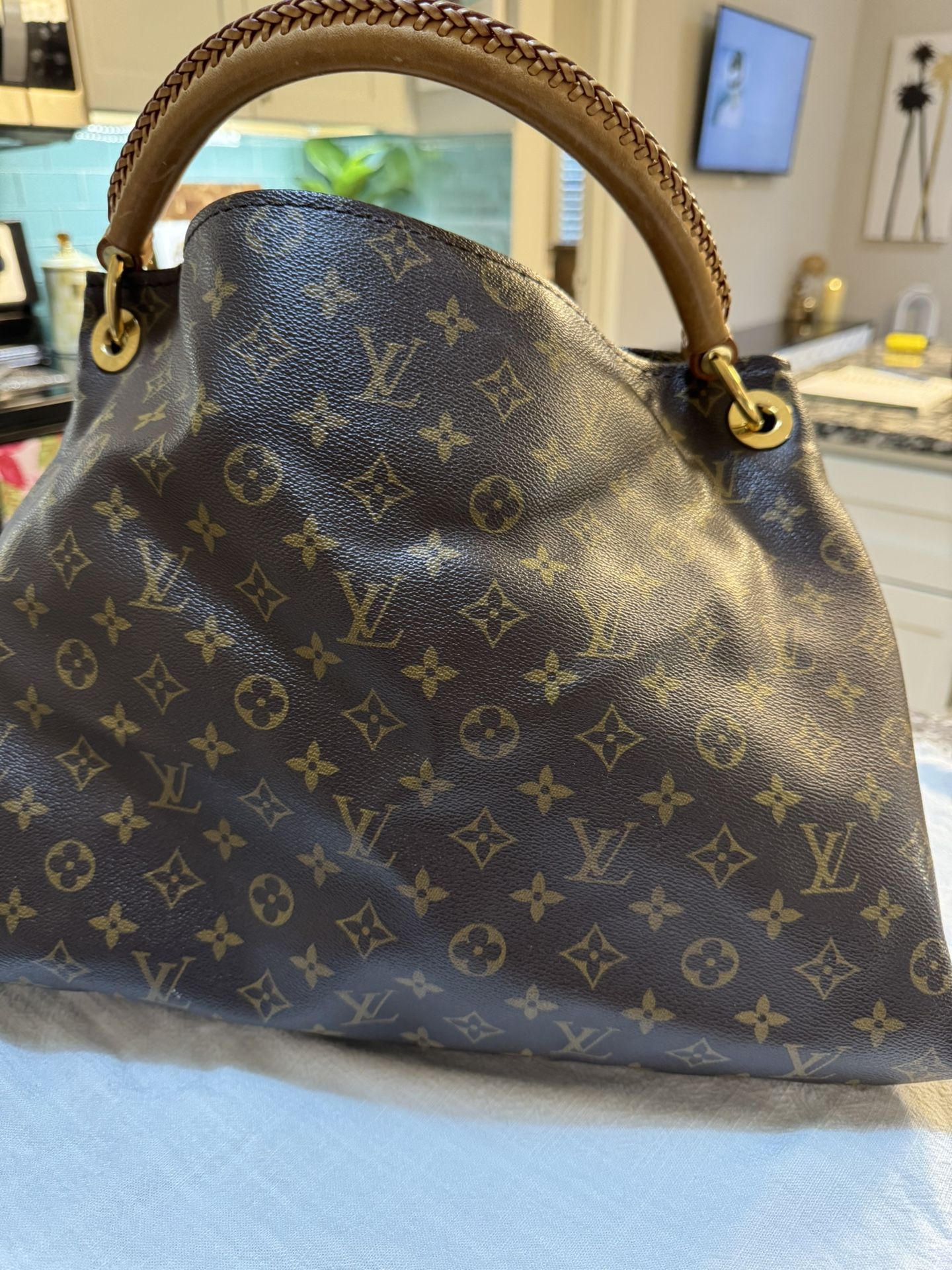Louis Vuitton Purse