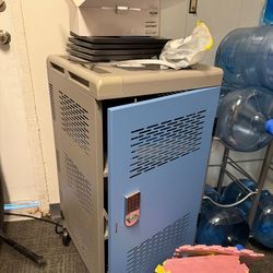 Computer Charging Station