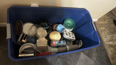 Whole container lot full of mix plates, bowls and cups. $10