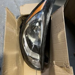 For Hyundai Accent Sedan/Hatchback 2012-2013 Headlight Assembly Passenger Side CAPA Certified HY(contact info removed)C