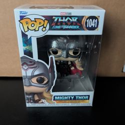Funko Pop! Marvel Thor: Love and Thunder - Mighty Thor #1041