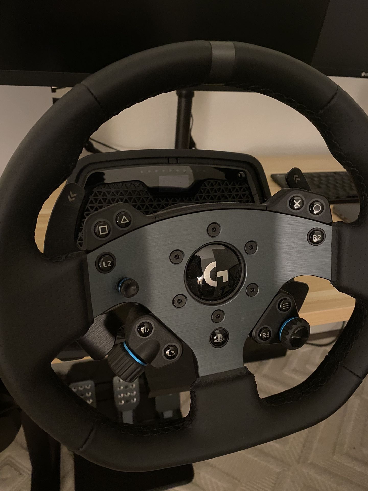 Logitech Pro - Sim Racing Wheel & Pedals