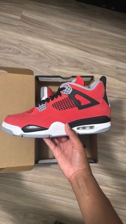 Jordan Air Jordan 4 Retro Toro size 9.5 men brand new