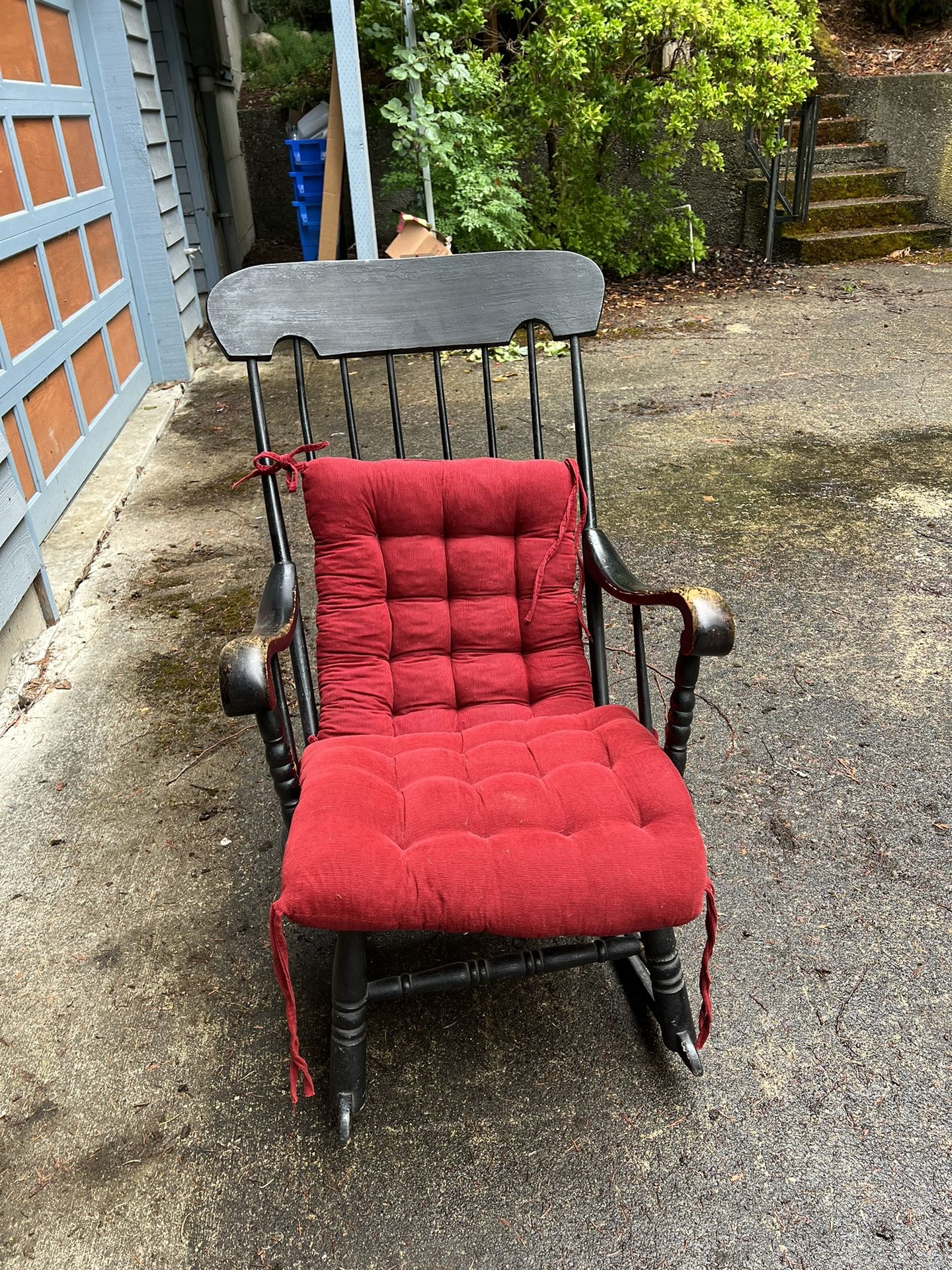 Free Furniture