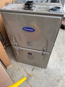 Carrier 96% 100,000 Btu furnace