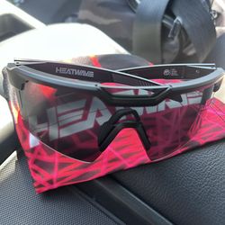 Heat wave future tech running sunglasses