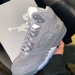 Jordan 5 Wolf Grey