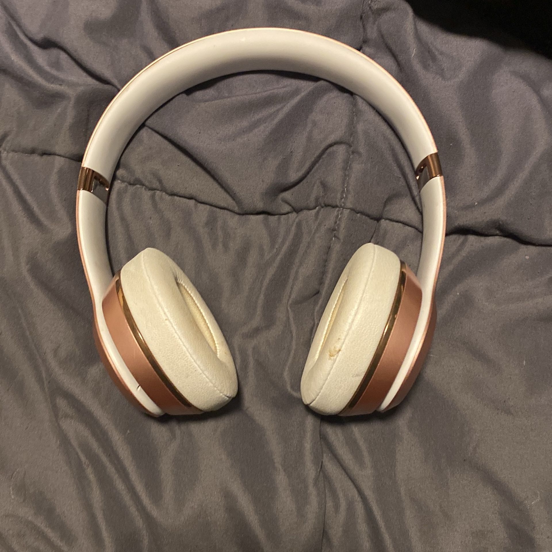 Wireless Beats Solo 3 Headphones