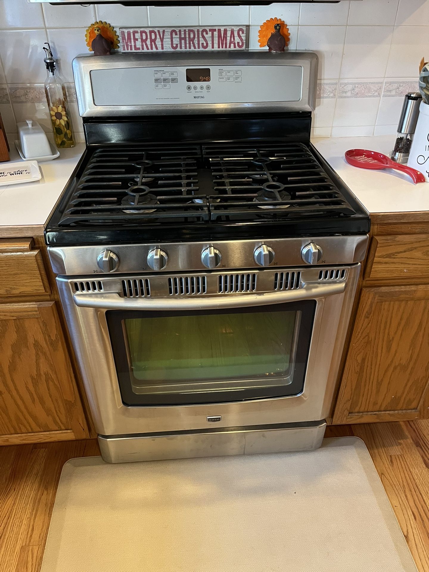 Maytag Gas Oven And Range