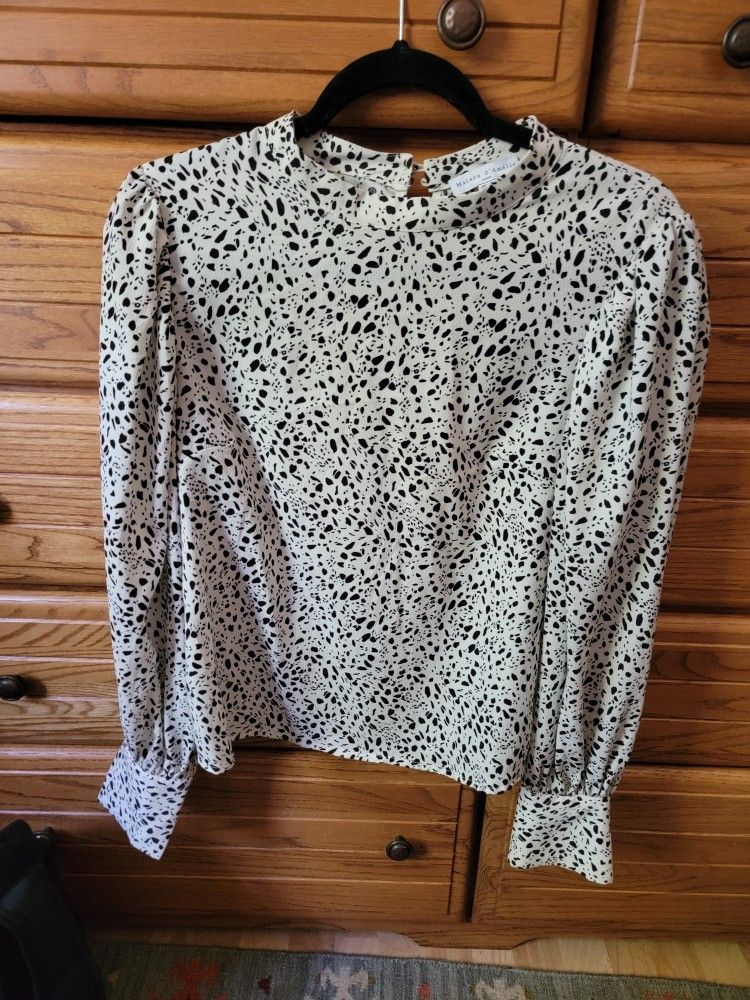 Office Attire/Dress Shirt - Off-White With Spots