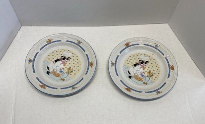 Newcor Kitchen Kow Cow Stoneware Plates Set of 2 Pre Owned