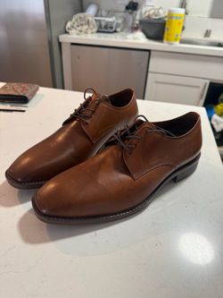 Men’s Size 9.5 Brown Leather Dress Shoes