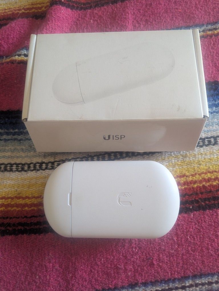 Ubiquiti NanoStation 5AC Loco,5 GHz airMAX ac CPE Dedicated WiFi Management