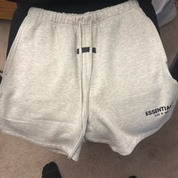 Essentials Fog Shorts
