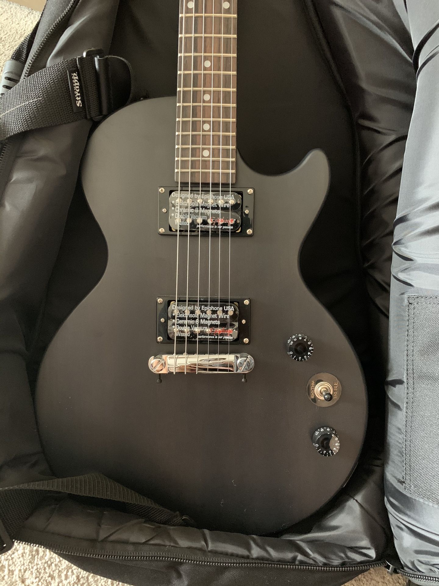 Epiphone Limited Edition Les Paul Special-I Electric Guitar (black)