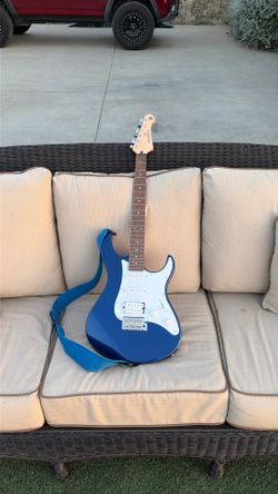 Yamaha electric guitar
