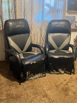 Swivel RV chairs