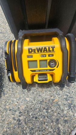 Dewalt  air inflator 20 volt or 12 volt cord