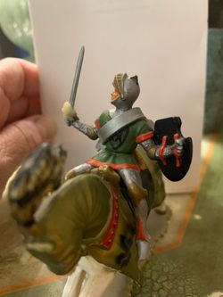 Starlux Medieval Knight on Horseback Figurine