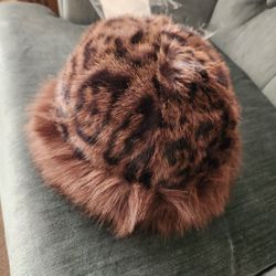 Leopard print women's faux fur winter hat