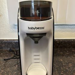 Babybrezza FORMULA DISPENSER !!!