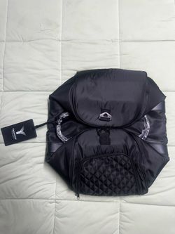 Yaamava Resort & Casino Quilted Duffel/Weekender Bag – New