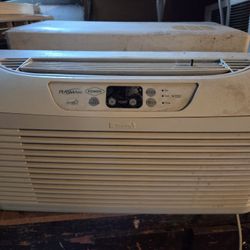 Window AC unit