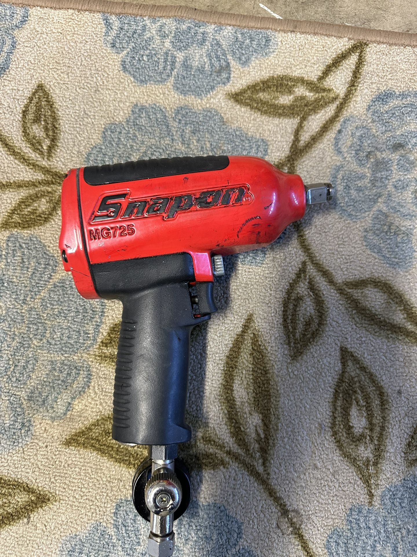 Snap On 1/2 In. Air Impact Wrench