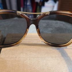 Oscar de la Renta  Sunglasses, Tortoise Shell 